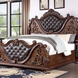 4pc Traditional Style Bedroom Furniture Set - Queen Bed Dresser Mirror Nightstand