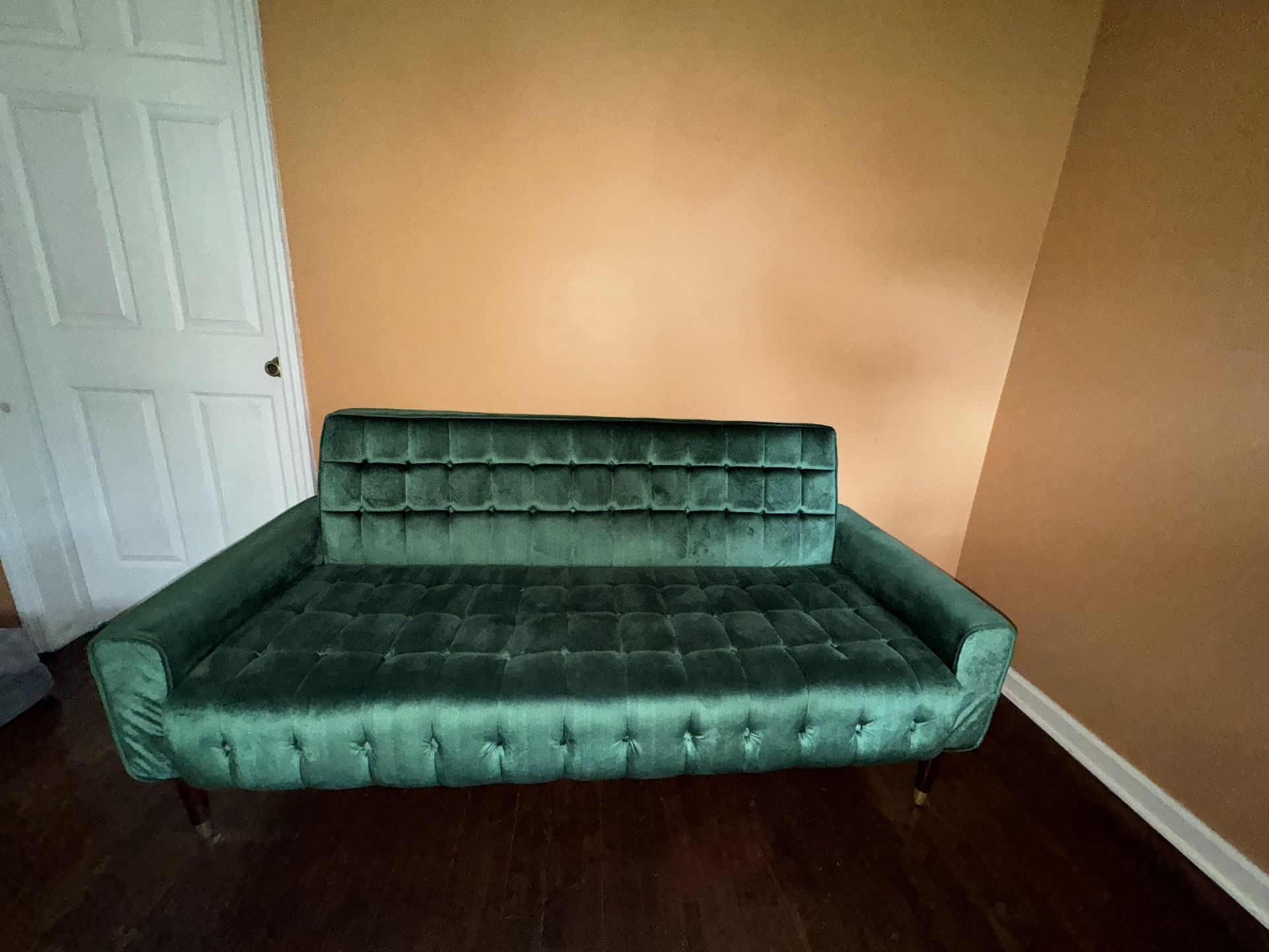 Velvet Green Tufted Couch 