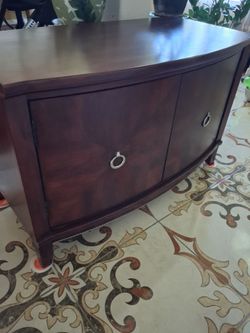 TV entertainment center