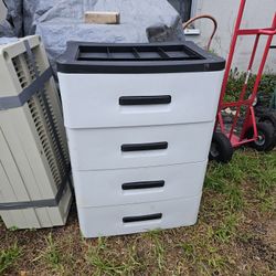 PLASTIC STORAGE HEAVY DUTY DRAWERS
