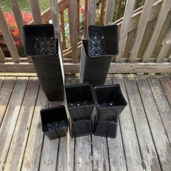 1/2 Gallon Square Plastic Plant Pots 