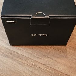 Brand New Fujifilm X-T5 Body. Never Used.
