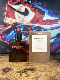 BURBERRY
HERO