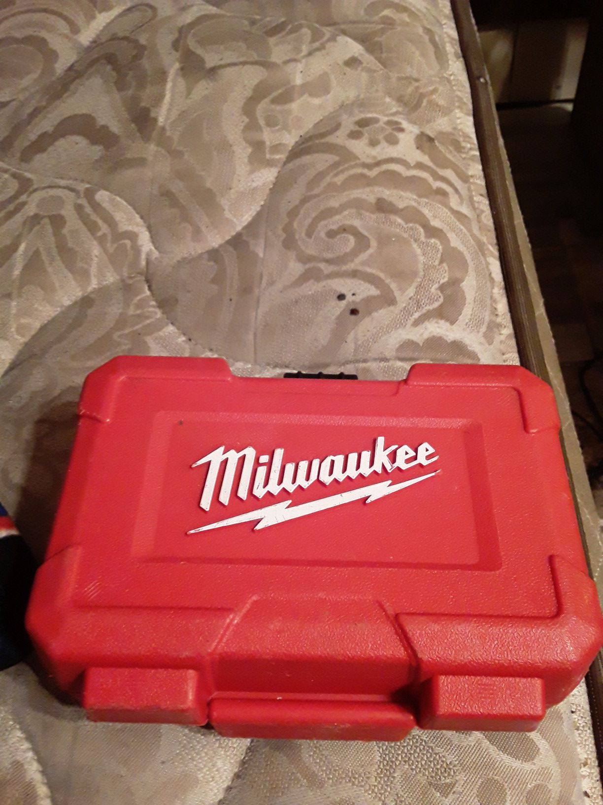 Milwaukee Hole Dozer