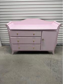 🚨Free Delivery Light Pink Solid Wood Baby Dresser
