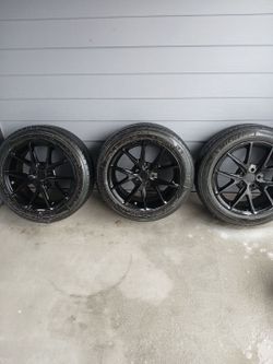 Wheels@tires