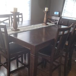 Dinning table with 6 chairs