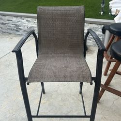 Free Bar Stool