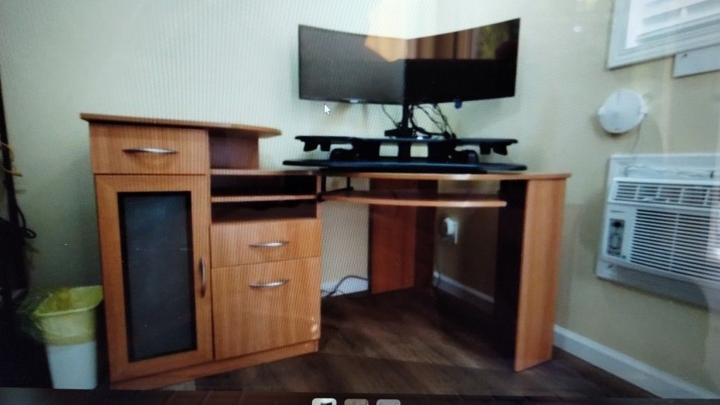 MALM Corner Desk, Maple