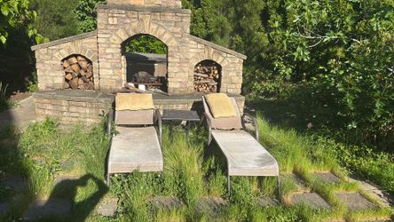 Free lawn chairs with table