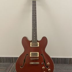 Custom Semi Hollow w/ Gold Pickups