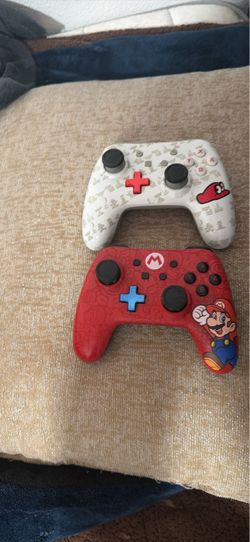 Nintendo Mario bros power a wired controllers