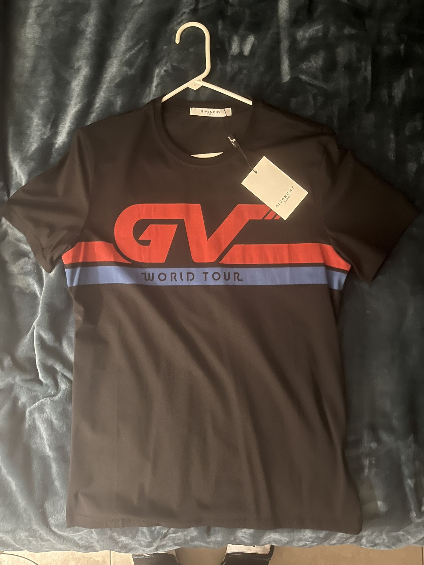 Givenchy T Shirt Never Worn