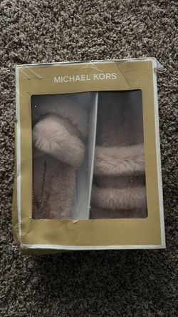 Scarlet slippers