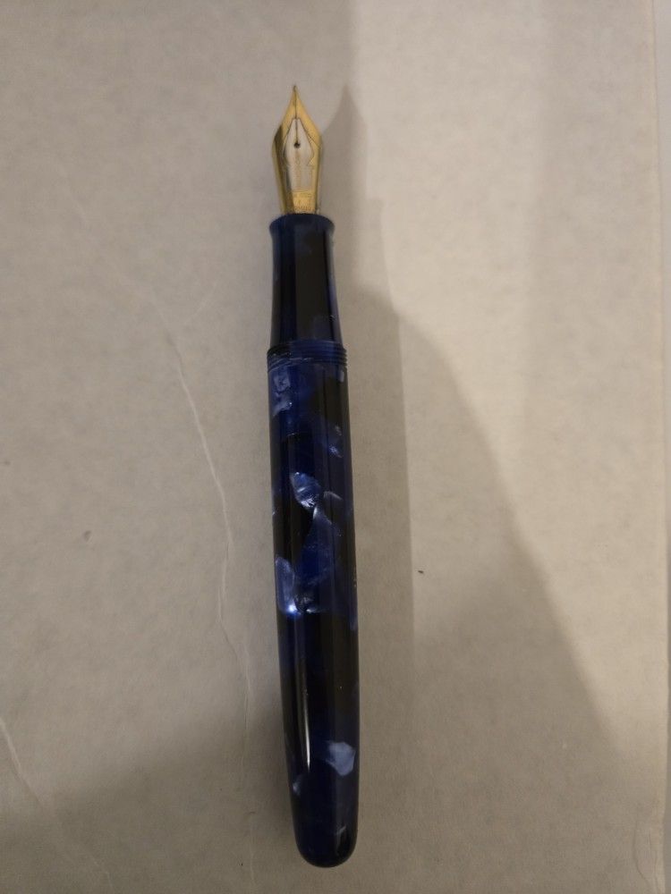 Levenger (Stipula) Argento LE Fountain Pen (2000s) - Marbled Blue w/Silver Trim, C/C, Fine 18k Nib