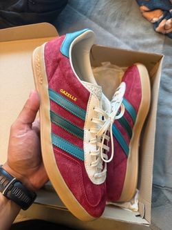 Adidas gazelle size 10.5
