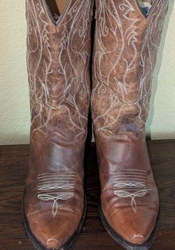 Women's 10B Miranda Lambert Boots
