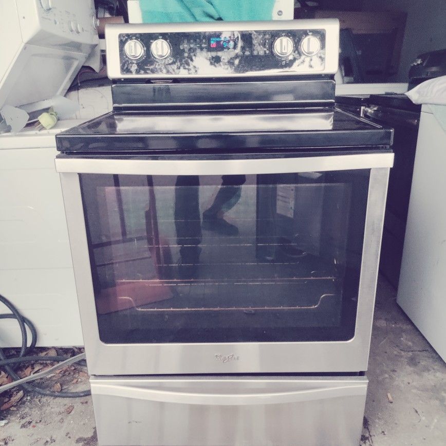 brand new and like new complete matching Whirlpool stove low profile microwave combination original warranties