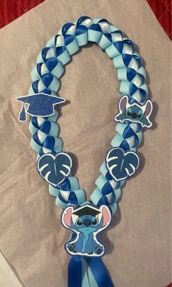 Graduation leis