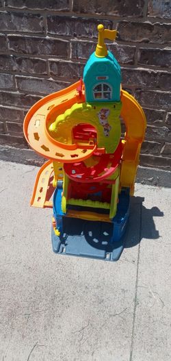 Fisher Price Little People Zit Station Play Center