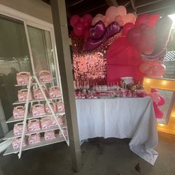 custom goody boxes & shelf stand