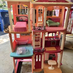 Barbie Play House