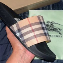 Burberry Slides 