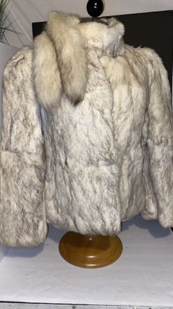 Rabbit 🐇 fur coat very nice size S