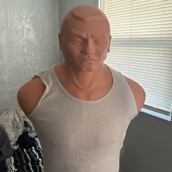 Punching Dummy Bob 