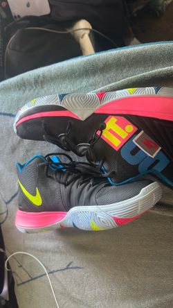 Kyrie 5 just do it