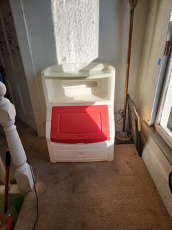 Red Step 2 Lift & Hide Bookshelf Toy Box Storage