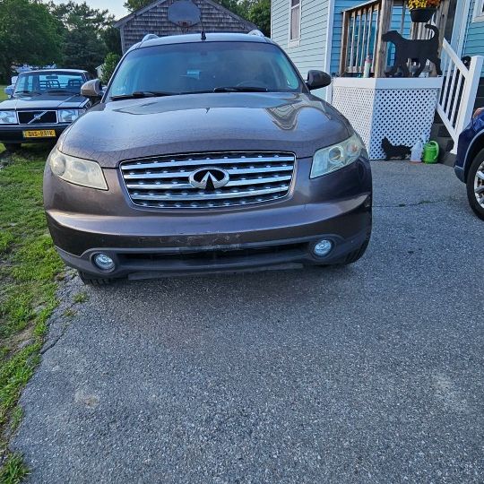 2004 Infiniti Fx35