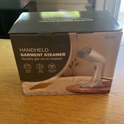 Brand New Hand Held Steamer 