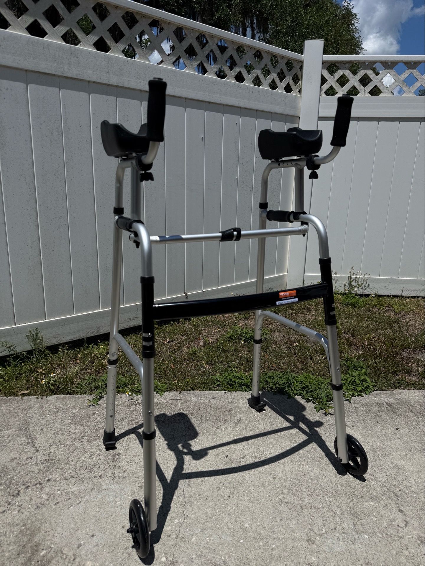 VEVOR Folding Walker