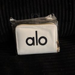 Alo Wallet 