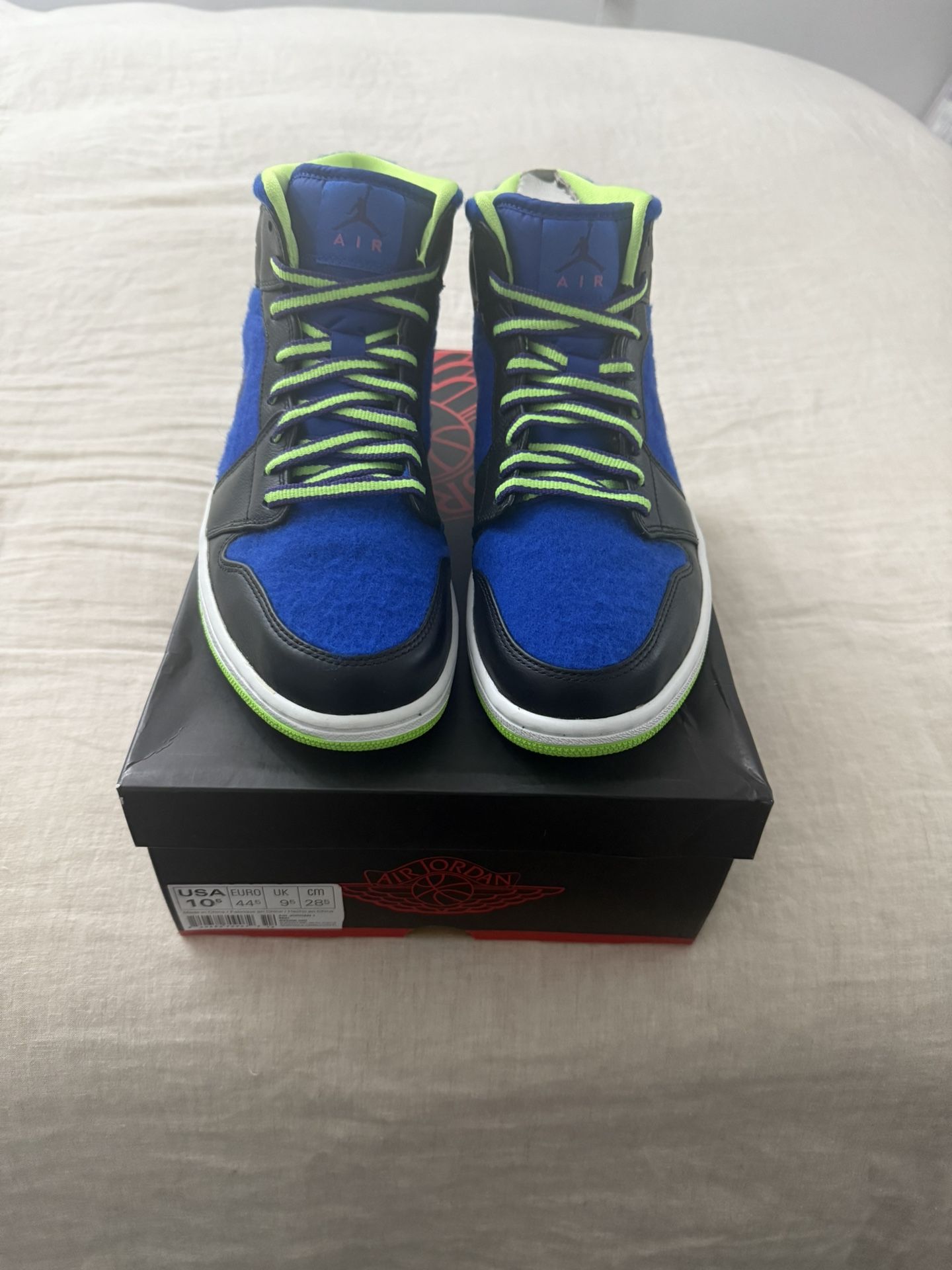 Air Jordan Retro 1 Mid Bel Air Size 10.5