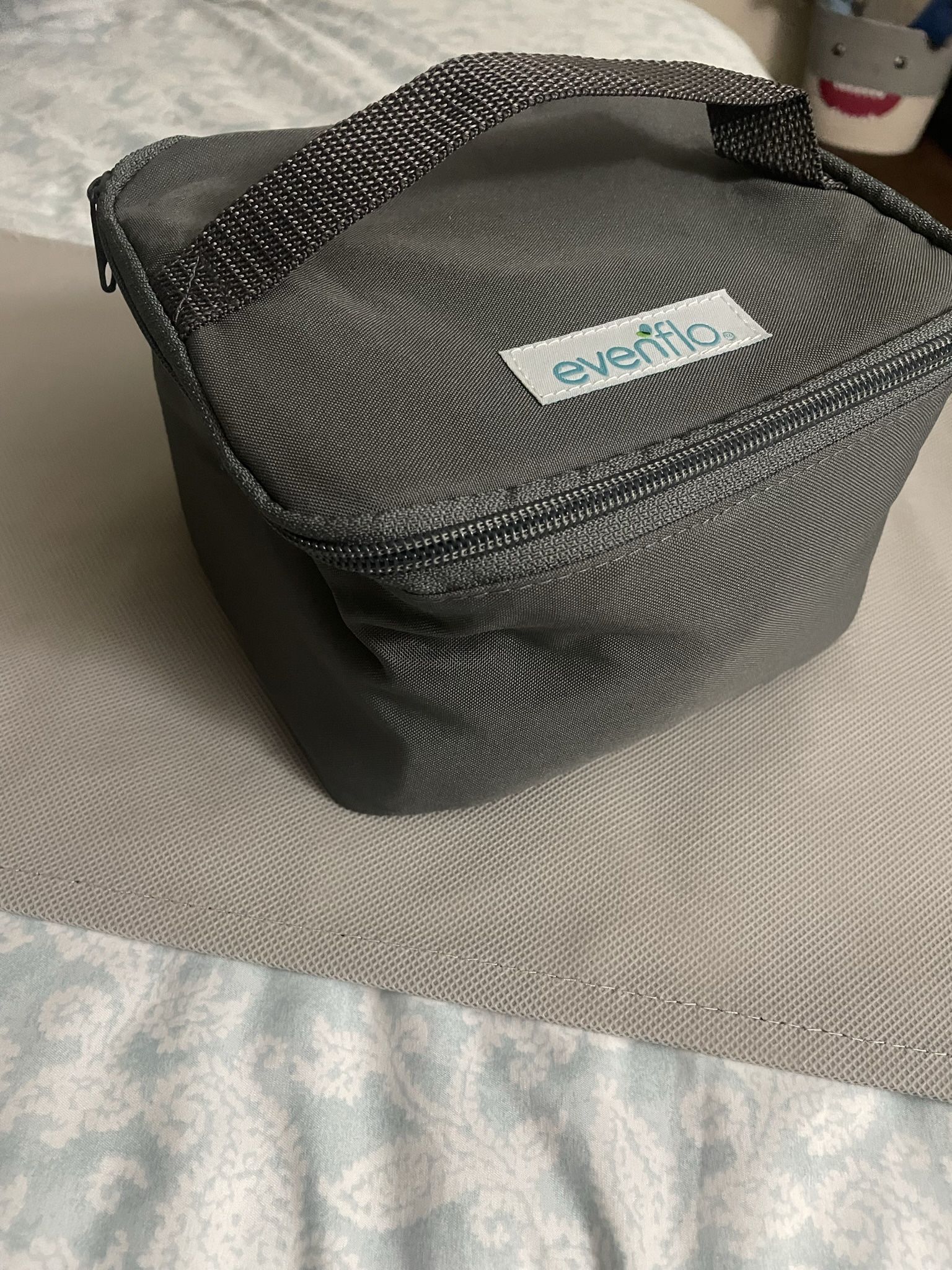 EvenFlo deluxe Double Breast pump & medela Pump