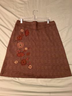 Brown Plaid Skirt with Floral Embroidery size L