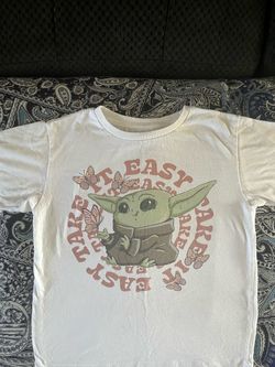 6/6x Star Wars Baby Yoda “Take it Easy” shirt