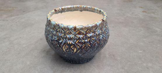 Beautiful Heavy Vintage Lauren Hancock Collection Ceramic Flower Pot