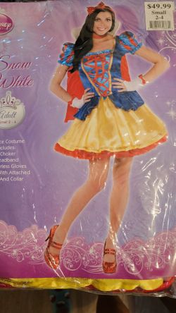 Womens Halloween Costume Snow White