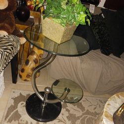 Gorgeous Z Gallerie Glass Side Table Black Marble Base 38 Firm