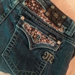 Miss Me Size 32 Women's Bootcut Sequin Rhinestone Embellished Jeans In Good Condition,Used