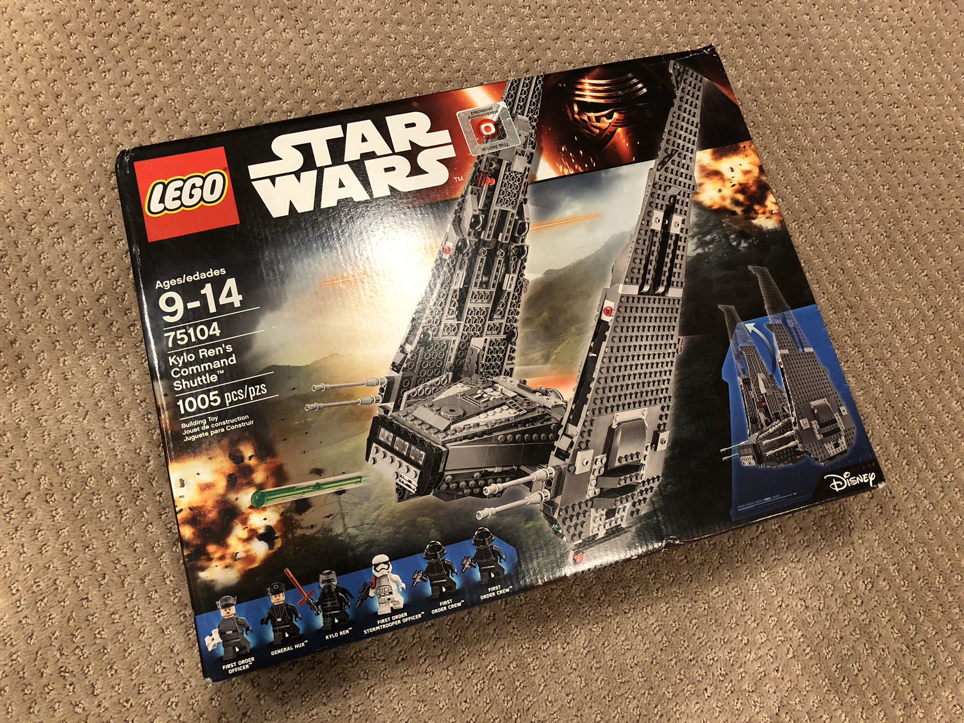 LEGO Star Wars Kylo Ren’s Command Shuttle