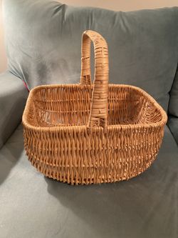 VINTAGE Gathering Basket