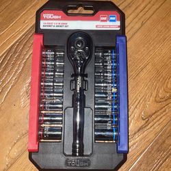 Brand new drive instension & socket set