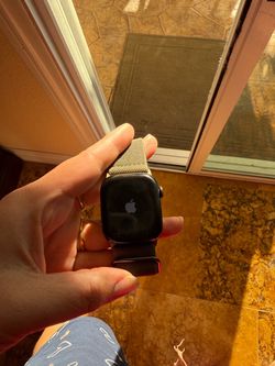 Apple Watch Series 10 (42mm) - Like New!