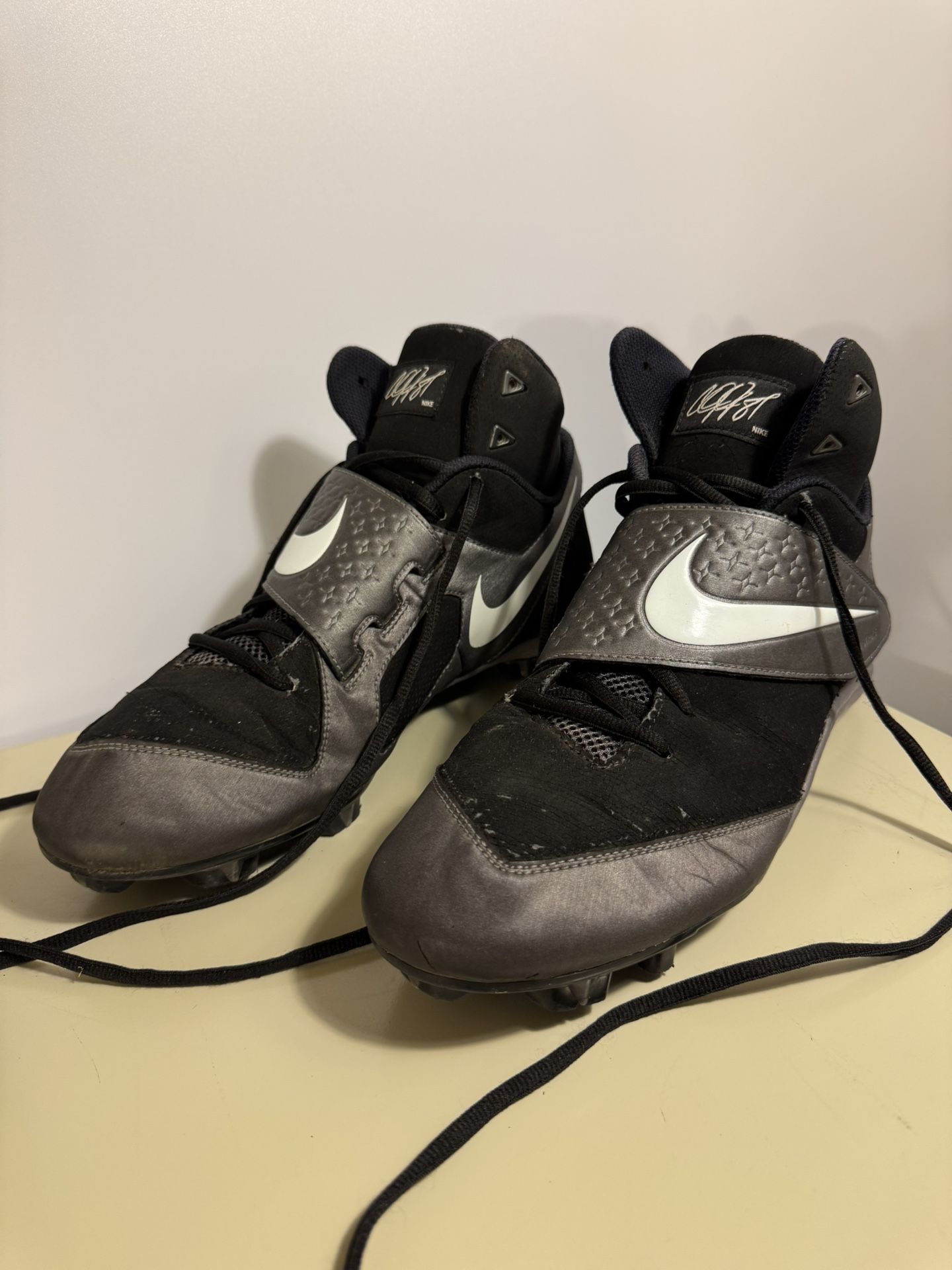 Nike Football Soccer Cleats Shoes Size 11
