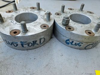 Custom wheel adapters sex lug Chevy 5 lug Ford two and a quarter thick