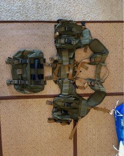 SPECIAL OPERATIONS EQUIPMENT SOE LBV VEST AND BUTTPACK OD COLOR